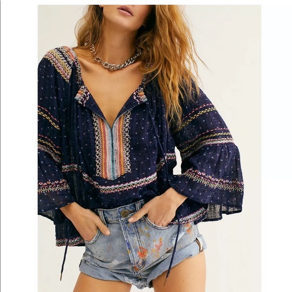 Free People Talia Embroidered Blouse NWT! - Picture 2 of 4